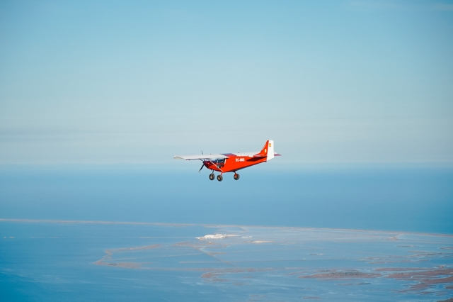  Pilota un piccolo aereo a Ulldecona 
