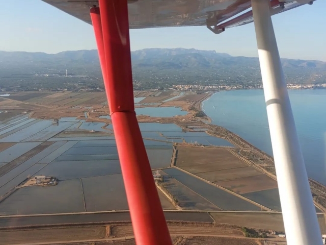  Vola su un piccolo aereo a Tarragona 