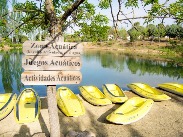  Kayaks dans la lagune 