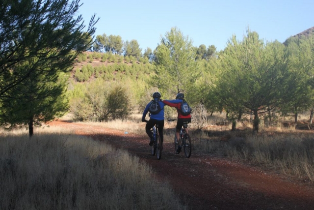  Passeio de mountain bike