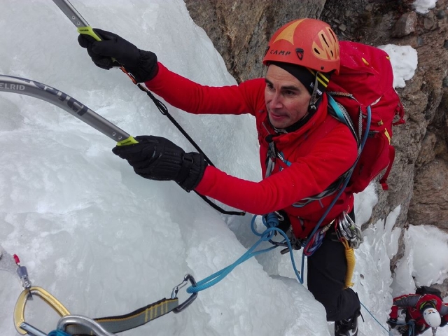  Utiliser des piolets et des crampons à Gérone