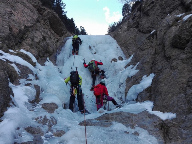  Arrampicata su ghiaccio a Gerona 