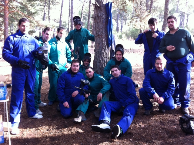 Grupo realizando la actividad.
