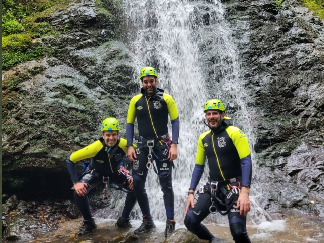 Barranquismo nella gola di Beyos, 2'5h