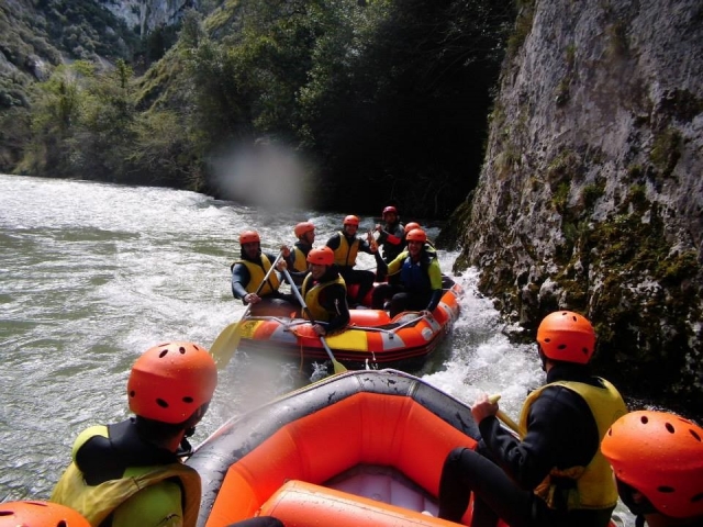  Rafting in Bravas von Asturien 