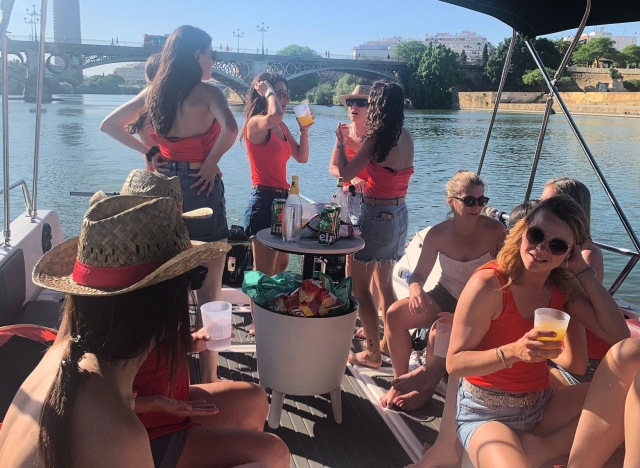 Fiesta a bordo