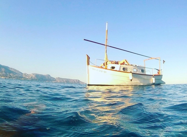 Embarcación lista para la pesca