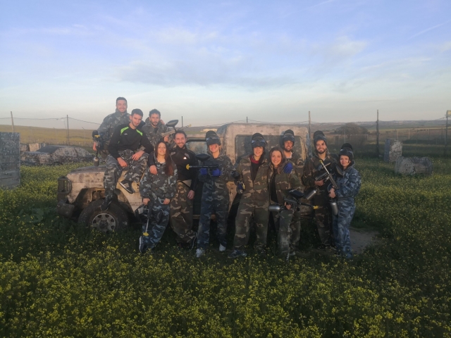 Paintball 100 bolas + burger en Navalcarnero