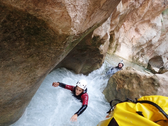 En el agua
