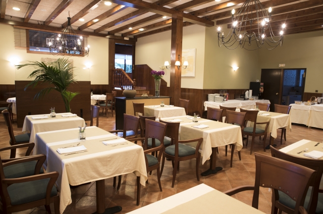  Nossa sala de jantar 