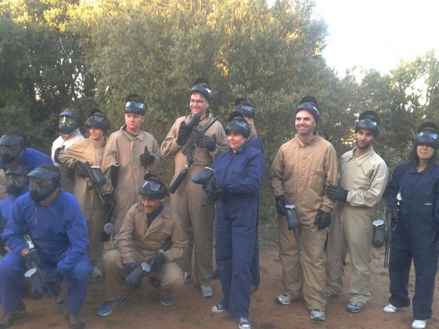  Paintball players 