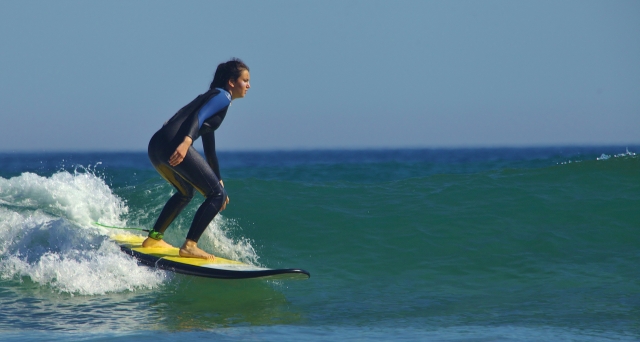  Surfing classes of different levels 