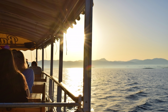Atardecer desde el barco