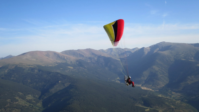 Voo de paramotor pelo Penedès, 15 minutos
