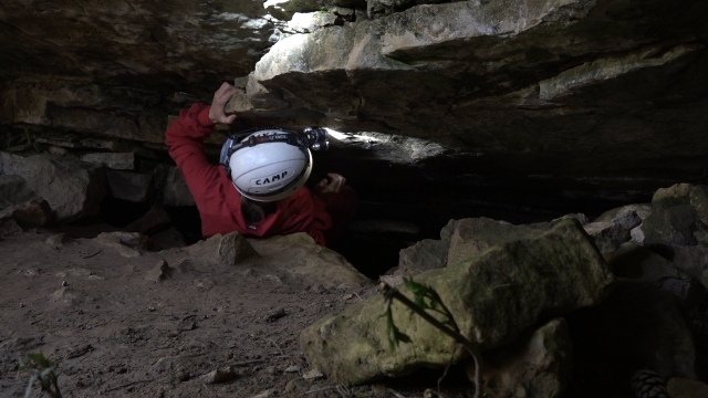  First challenges in the cave 