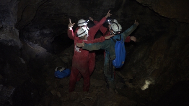  Fun with caving