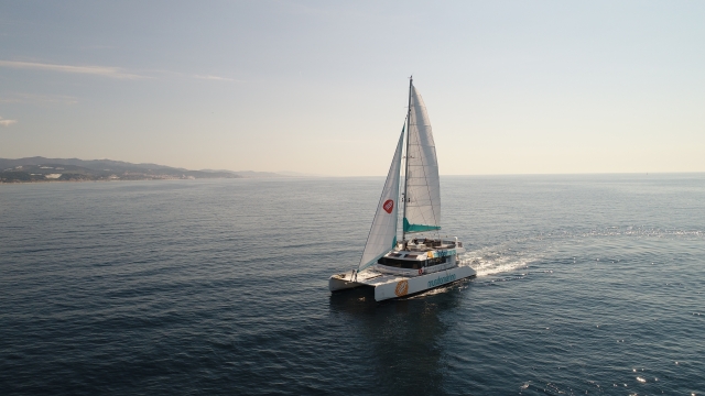 Costa alteana en catamarán 