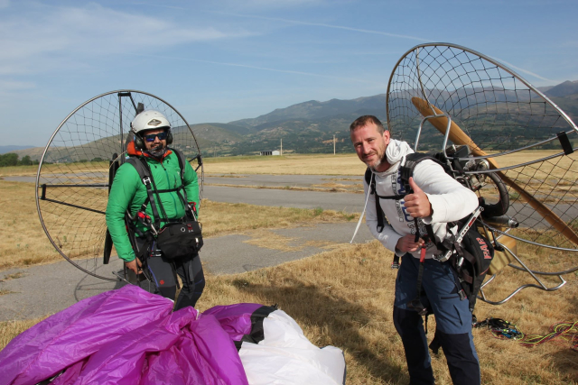  Bevor Sie den Motorschirmflug durch den Penedès beginnen