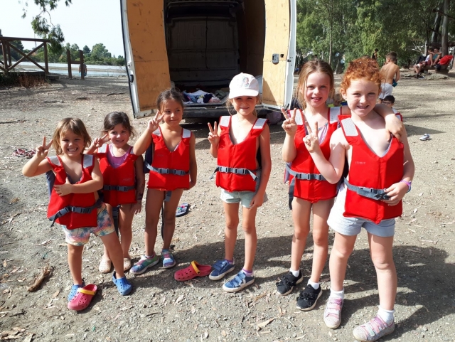  Preparados com os coletes 