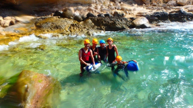 Todos juntos en el agua