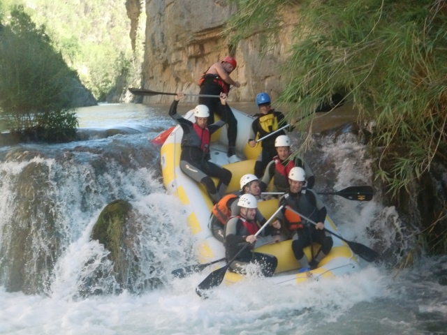  Salto in rafting 