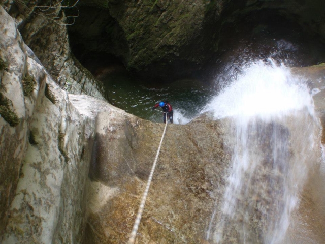  Canyoning 