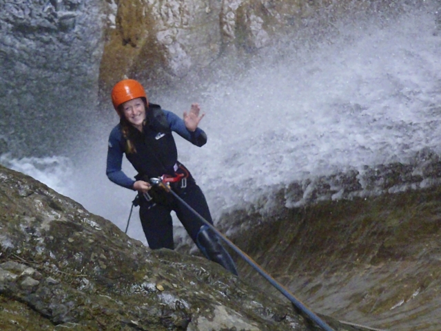  Canyoning