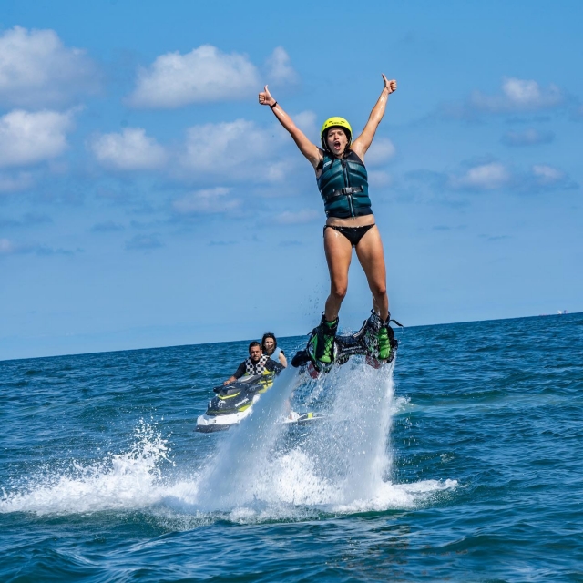  Flyboard é o esporte aquático da moda, não há dúvidas sobre isso