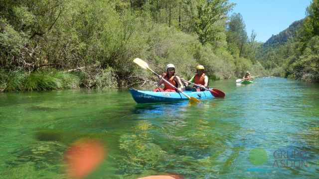 Practicando con la canoa