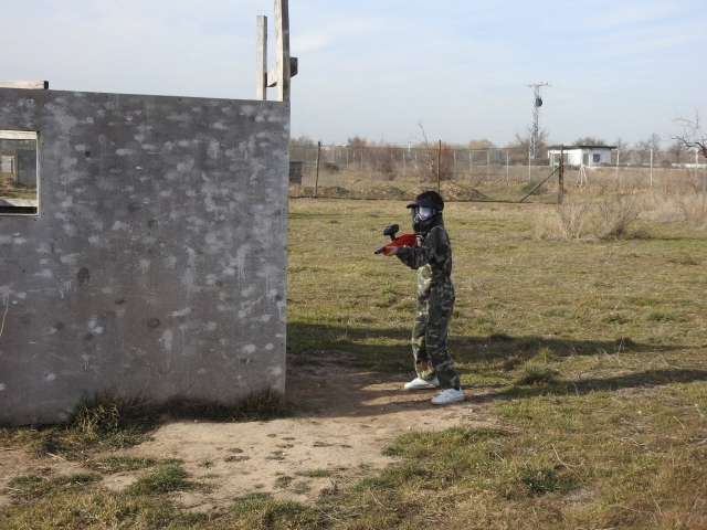  Practice your aim playing paintball
