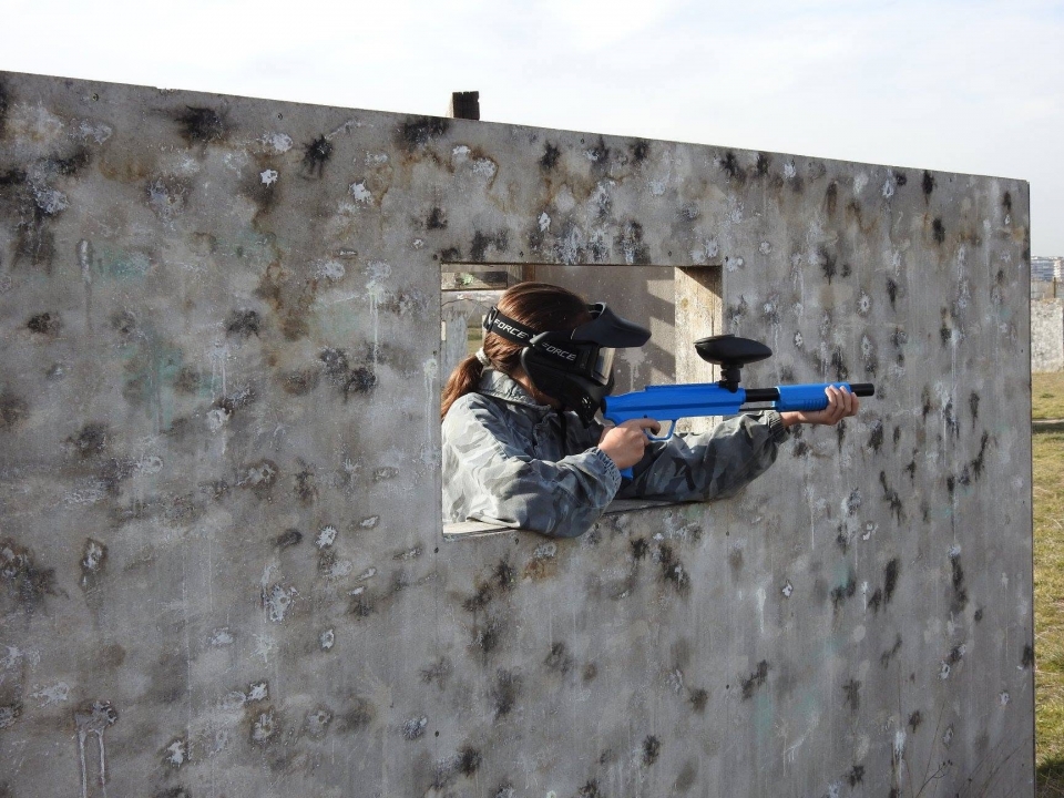  Paintball game 