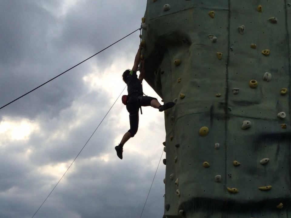 Escalada en rocódromo