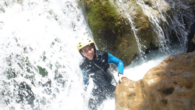  Accanto alla cascata 