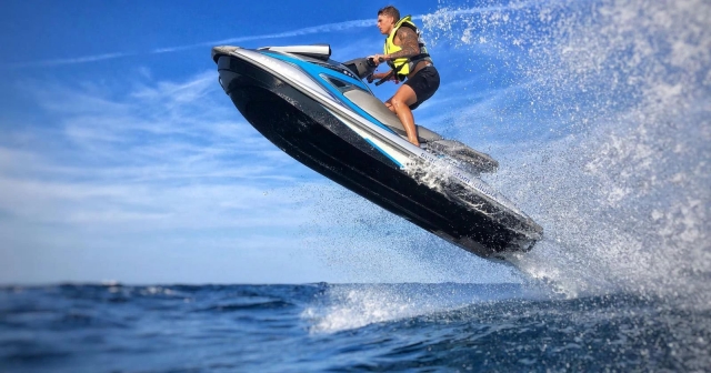  Saut en jet ski