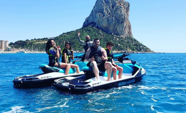  Route auf einem Familien-Jetski in Altea