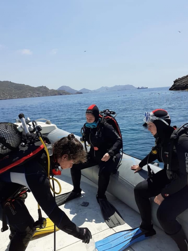  Everything ready for the dive