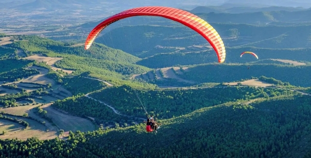 Mini vuelo en parapente por Serra de Rubiò, 5-8min