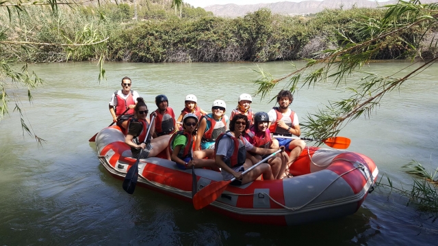 Sulla zattera da rafting 