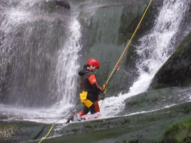  Rappelling section 
