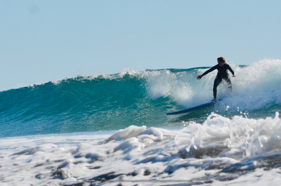 在大加那利岛冲浪 