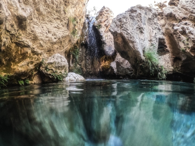  Canyoning