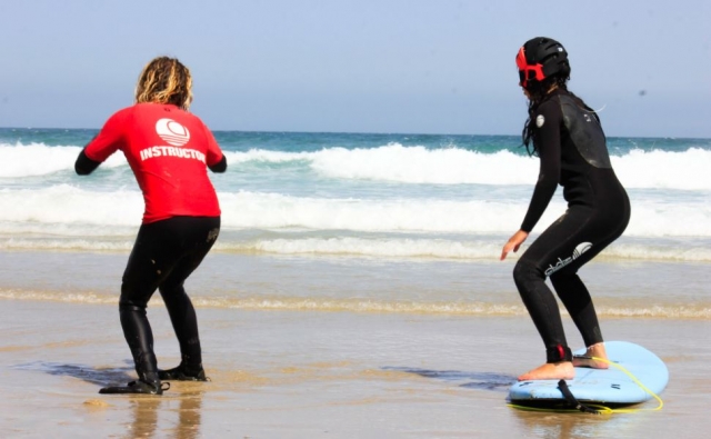  Apprendre à surfer depuis le rivage