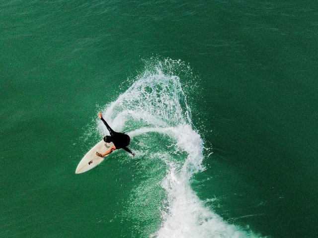  Prendere le onde 