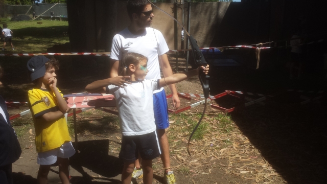 Activité de tir à l'arc pour enfants 