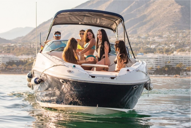  Aluguel de barco em Marbella 