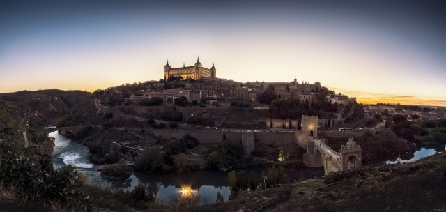 Cala la notte a Toledo 