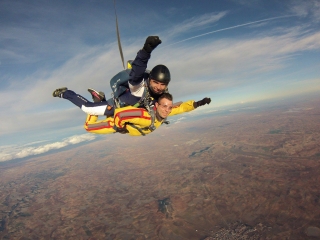 CHRISTMAS OFFER Madrid parachute jump + video