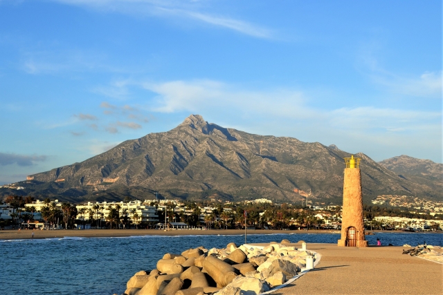 Alquiler aquaskipper en Puerto Banús