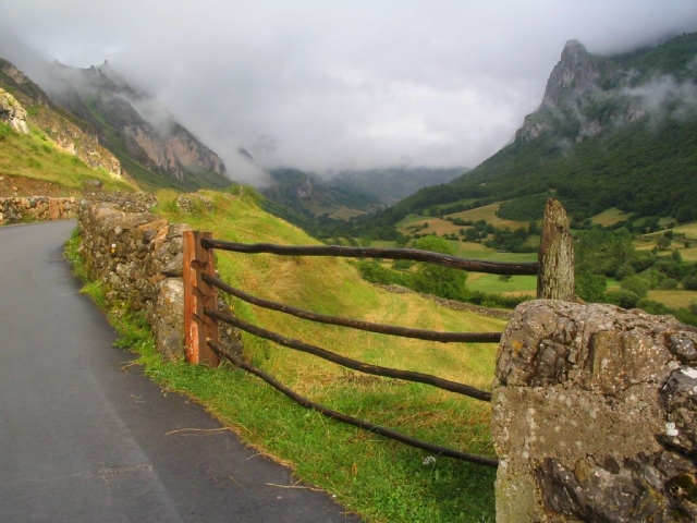 Paseo a caballo por villas asturianas