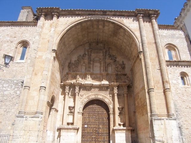 Portada de Santa María (s. XVI)